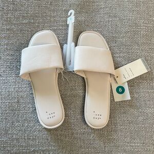 Brand New Slides-Cream.